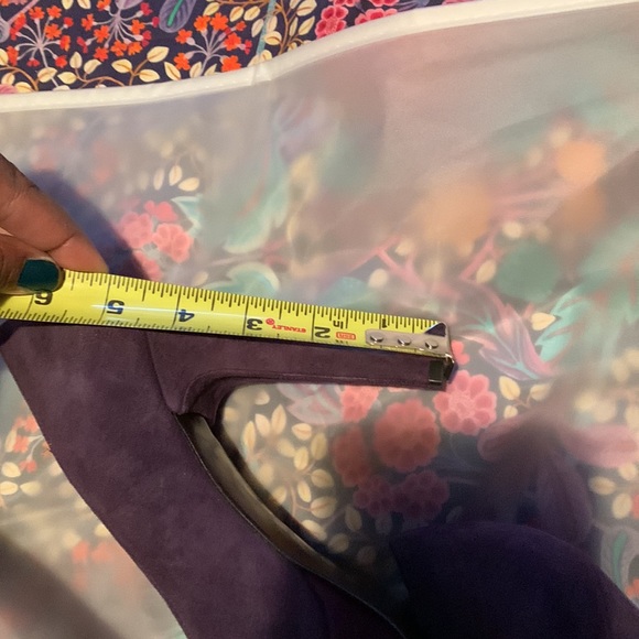 SOLD-SOLD-SOLD Stuart Weitzman gray plaid ONLY-$15 - Picture 2 of 9